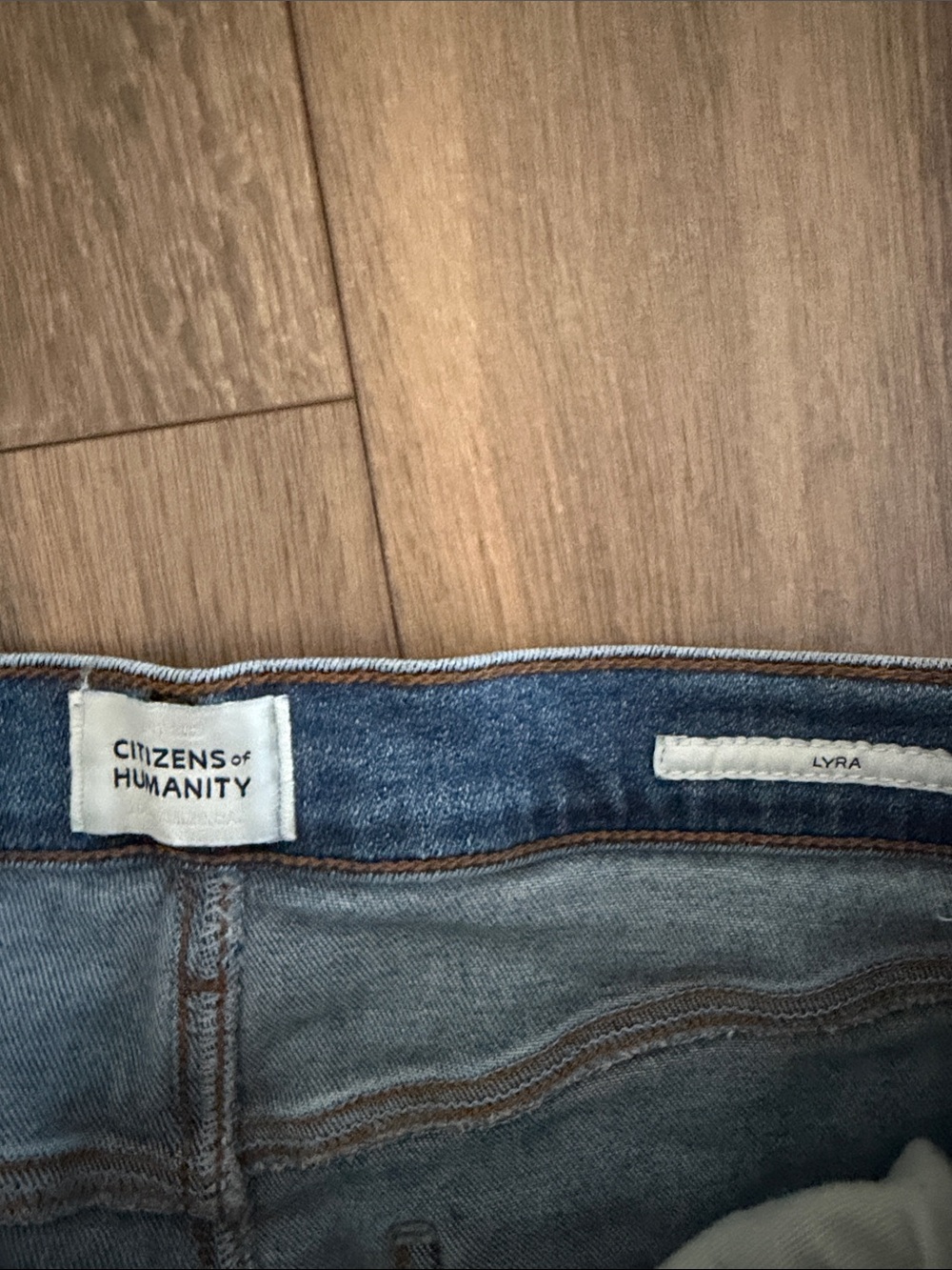 Citizens of Humanity Lyra Long High Rise Wide Leg Jeans- size 27 - Picture 3 of 10
